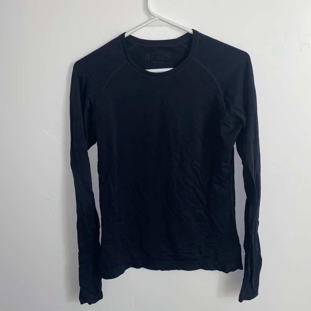 Figs Women’s Black Long Sleeve Top